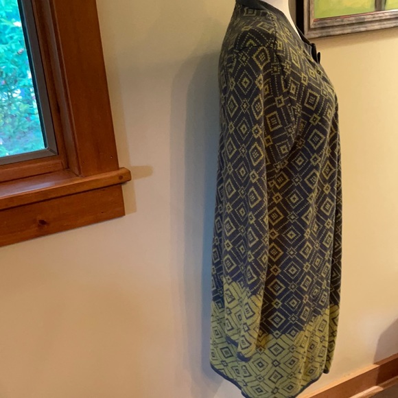 Nomadic Traders Patterned Sweater Coat - Picture 3 of 13